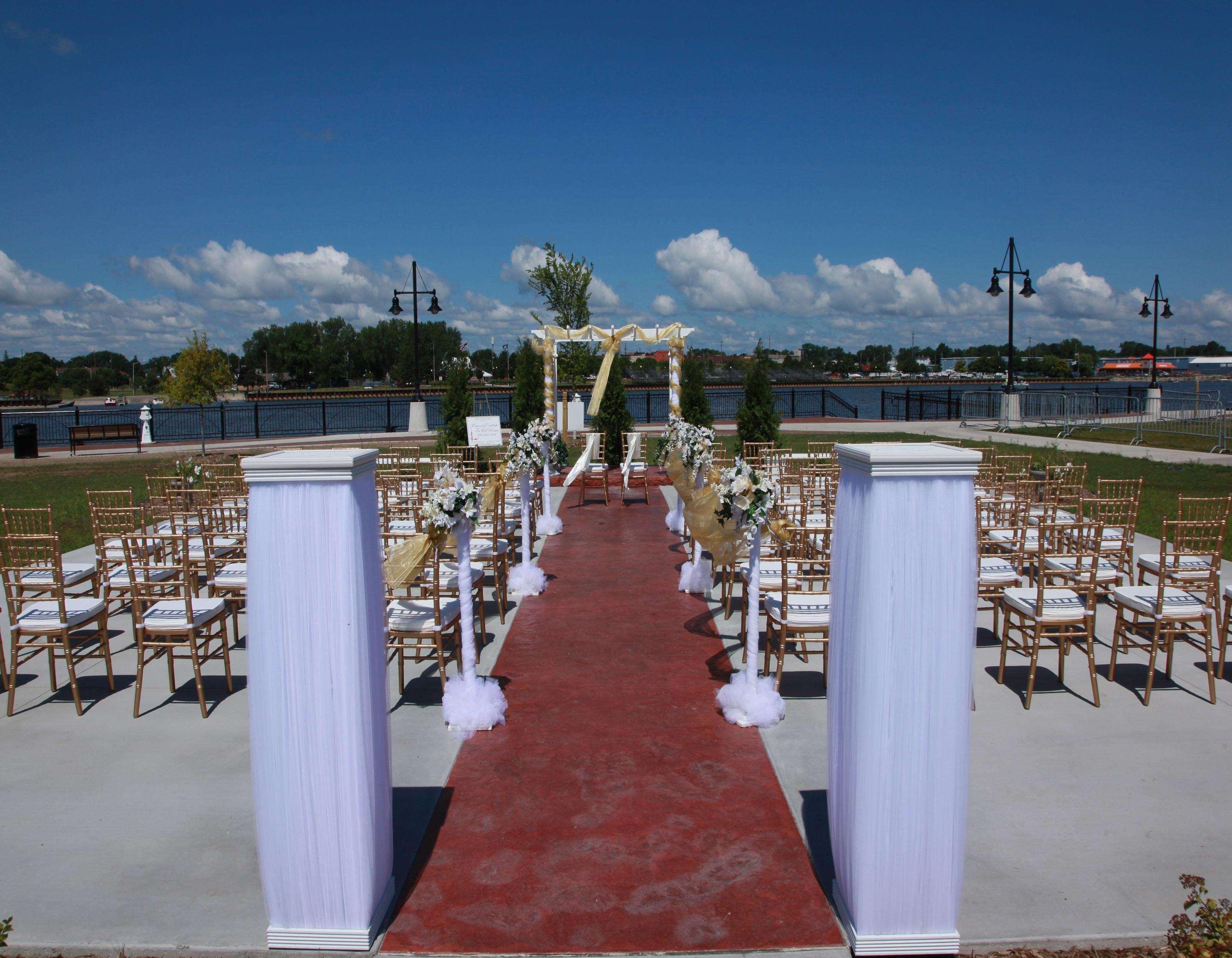 Doubletree By Hilton Bay City - Riverfront Facilități foto